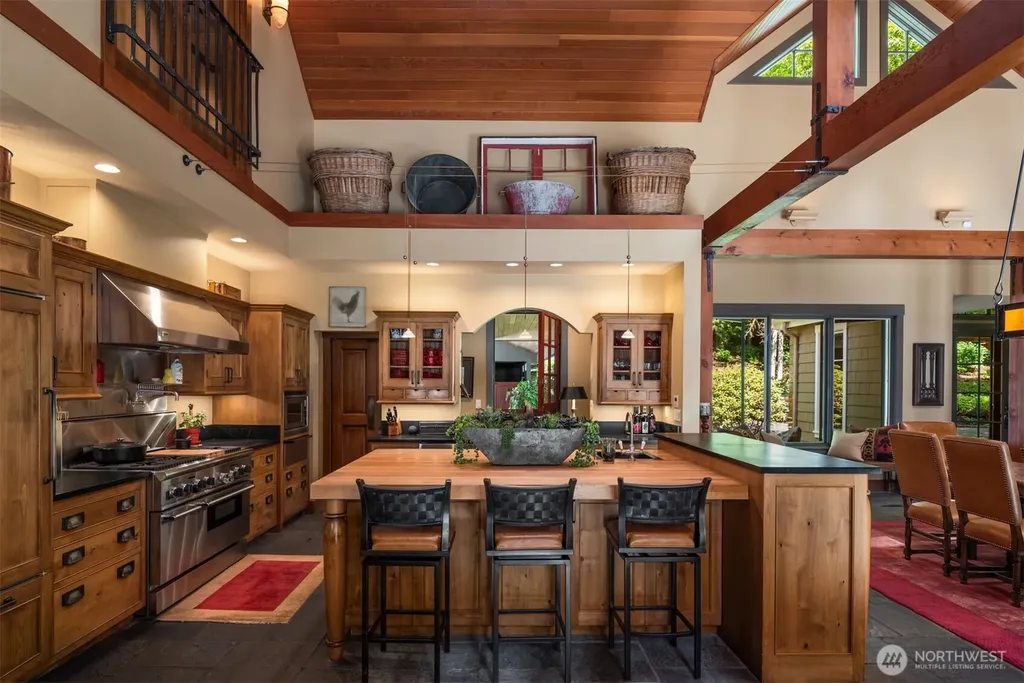 20530 SE 19th Street Sammamish WA 98075
