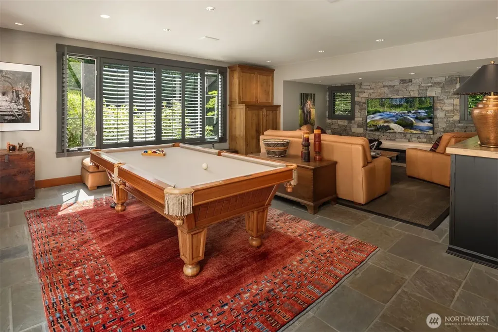 20530 SE 19th Street Sammamish WA 98075