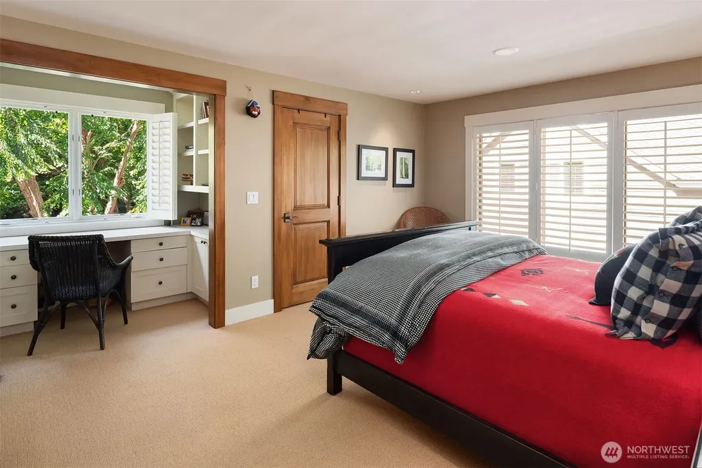 20530 SE 19th Street Sammamish WA 98075