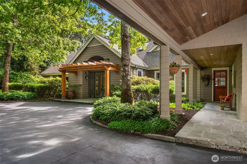 20530 SE 19th Street Sammamish WA 98075