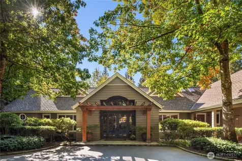 20530 SE 19th Street Sammamish WA 98075