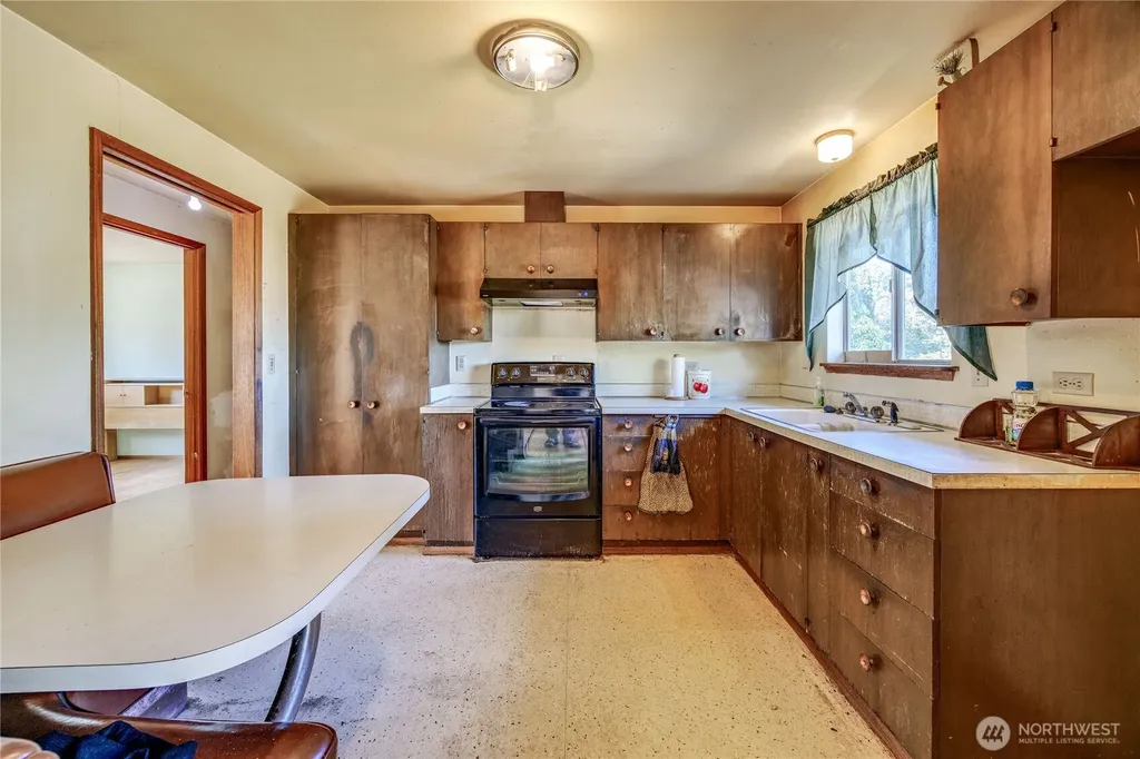 3245 Almira Drive Bremerton WA 98310