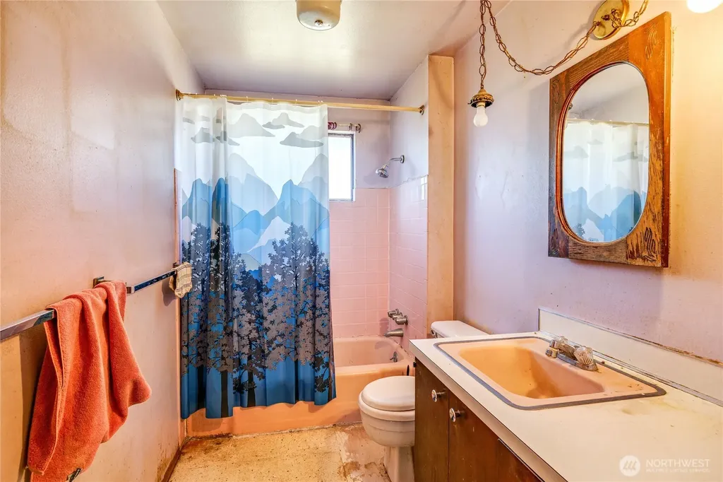 3245 Almira Drive Bremerton WA 98310
