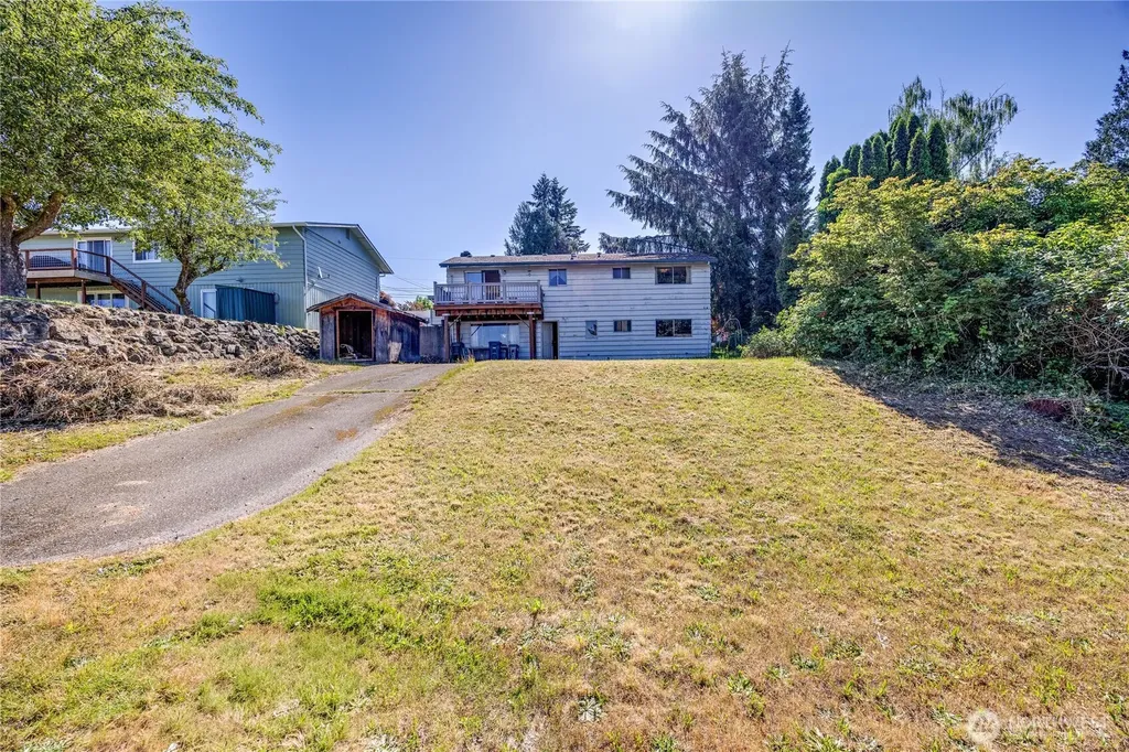 3245 Almira Drive Bremerton WA 98310
