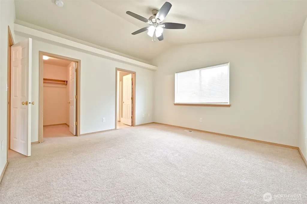 5721 208th St Ct E Spanaway WA 98387