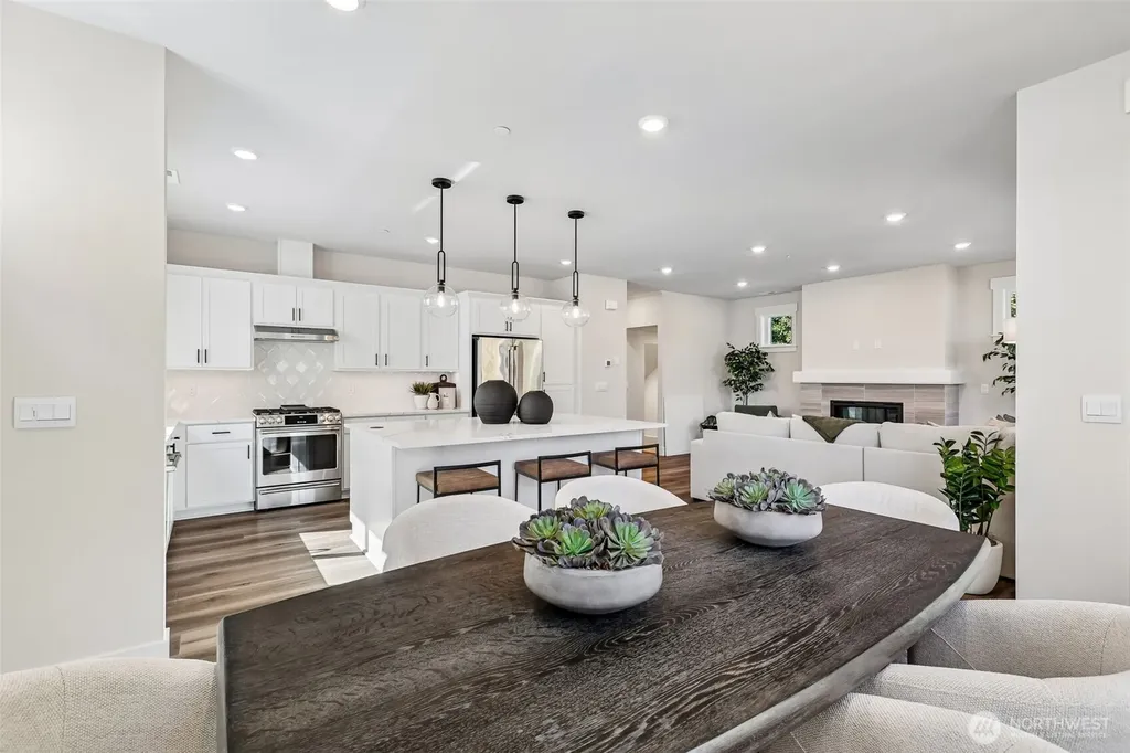 306 182nd Place SE Bothell WA 98012