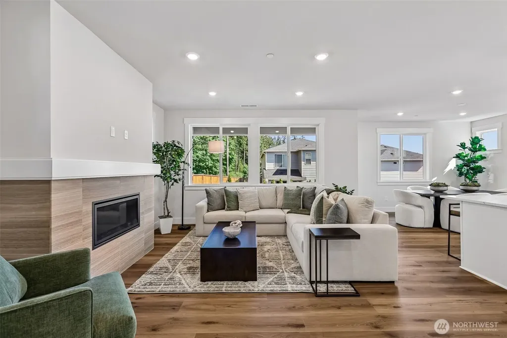 306 182nd Place SE Bothell WA 98012