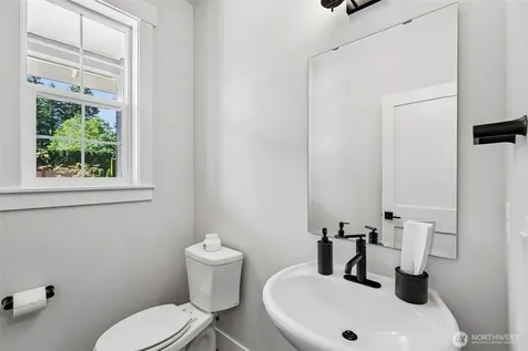 306 182nd Place SE Bothell WA 98012