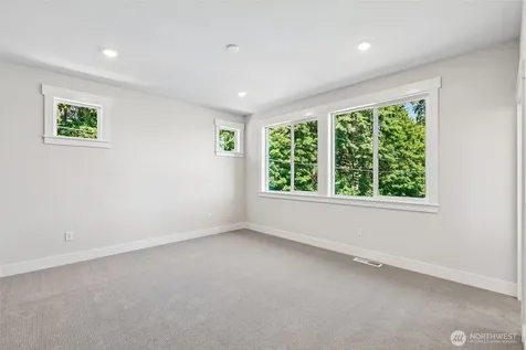 306 182nd Place SE Bothell WA 98012