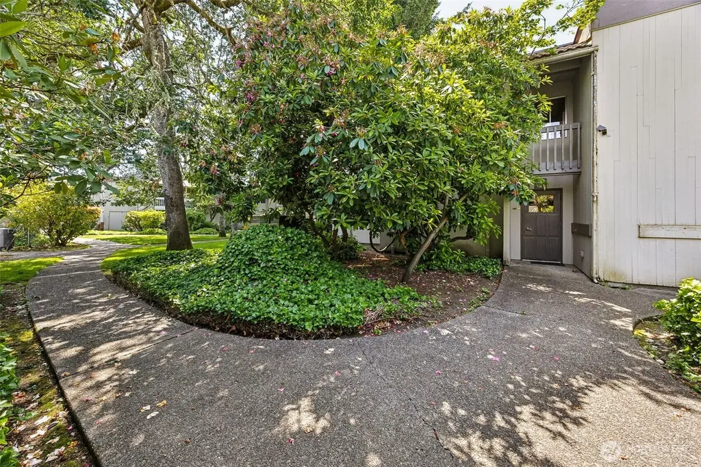 7501 Ruby Drive SW Lakewood WA 98498