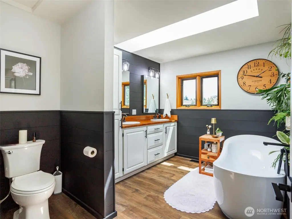 15620 143rd Avenue SE Yelm WA 98597