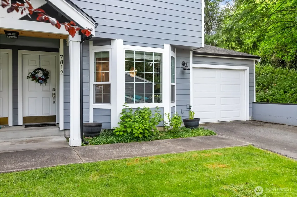 7812 Skansie Avenue Gig Harbor WA 98335