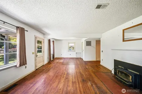 232 Lark Street SW Tumwater WA 98512