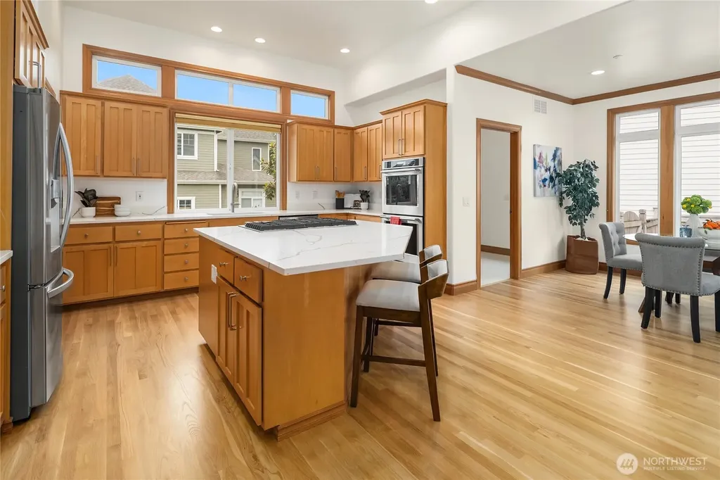 1823 145th Place SE Bellevue WA 98007
