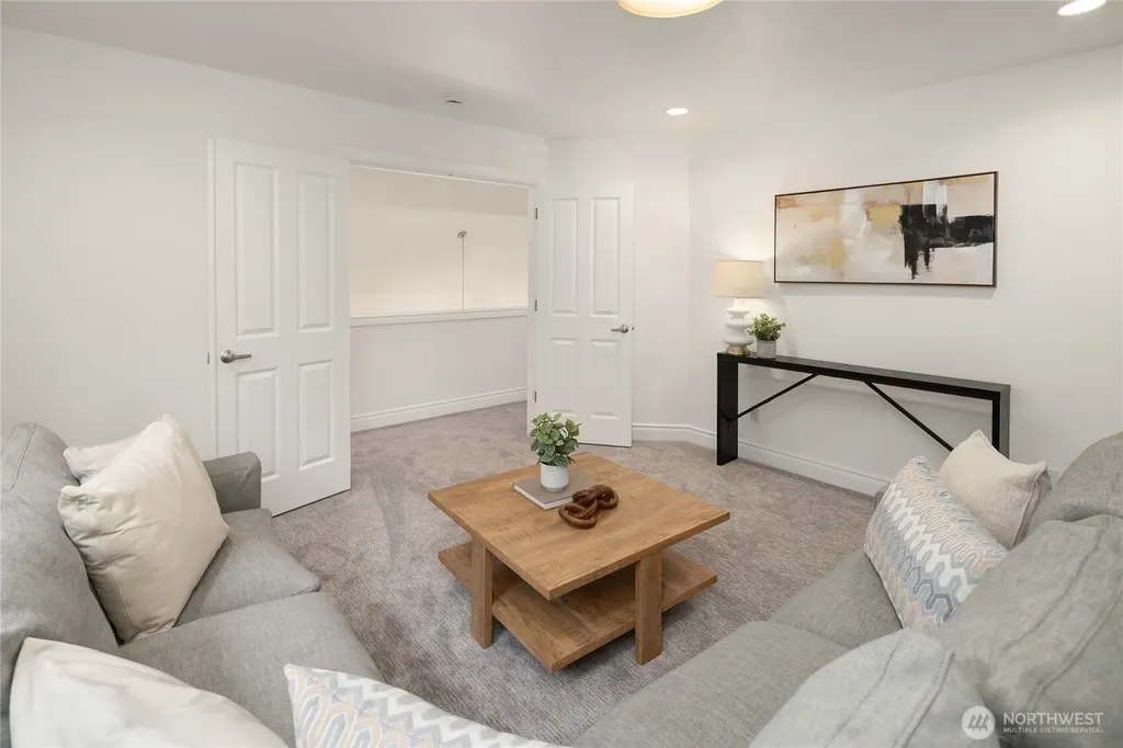 1823 145th Place SE Bellevue WA 98007