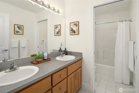 1823 145th Place SE Bellevue WA 98007