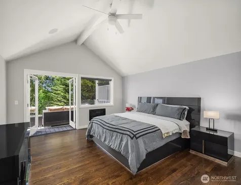 895 NW Elford Drive Seattle WA 98177
