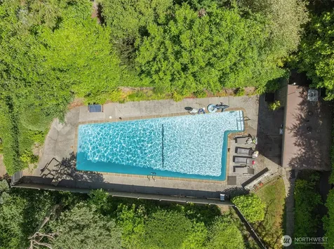 895 NW Elford Drive Seattle WA 98177