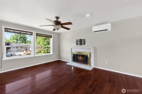 7106 190th Street Ct E Puyallup WA 98375