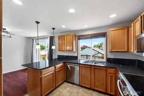 7106 190th Street Ct E Puyallup WA 98375