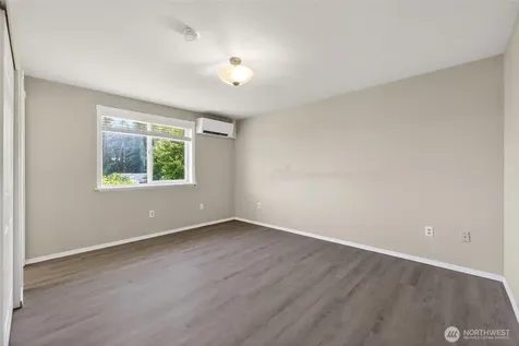 7106 190th Street Ct E Puyallup WA 98375
