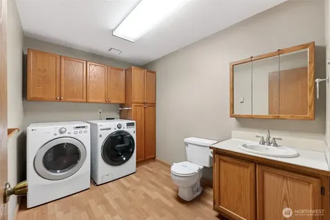 7106 190th Street Ct E Puyallup WA 98375