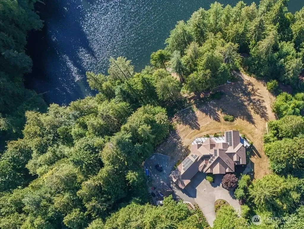 22410 Mcmurray Shore Drive Mount Vernon WA 98274