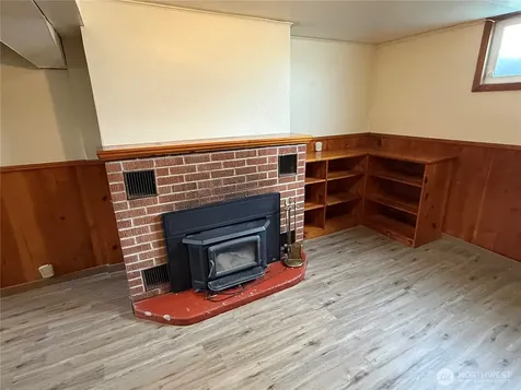 312 S Ash Street Omak WA 98841