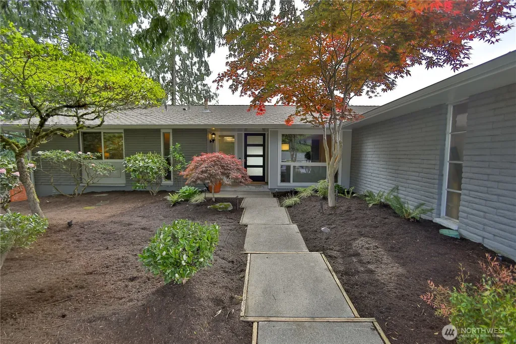 1330 176th Avenue NE Bellevue WA 98008
