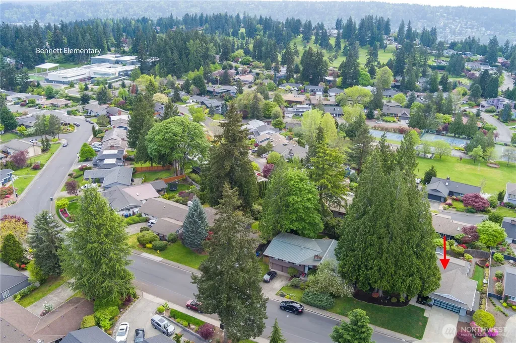 1330 176th Avenue NE Bellevue WA 98008