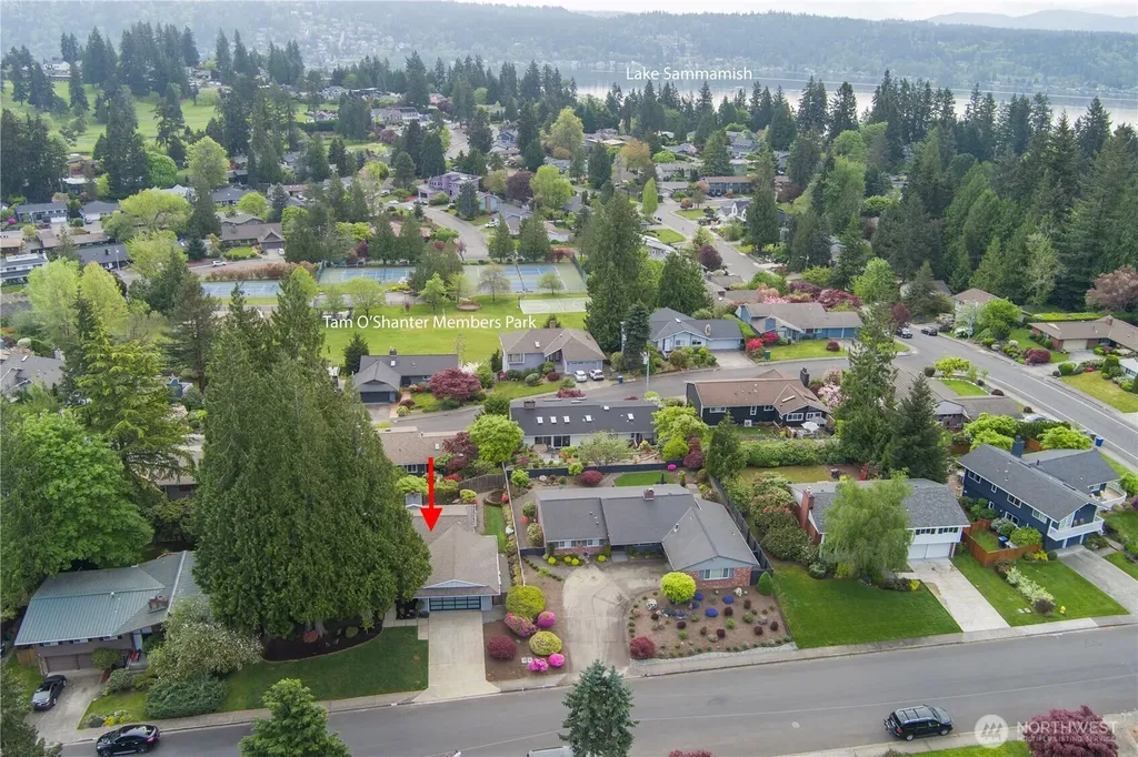 1330 176th Avenue NE Bellevue WA 98008