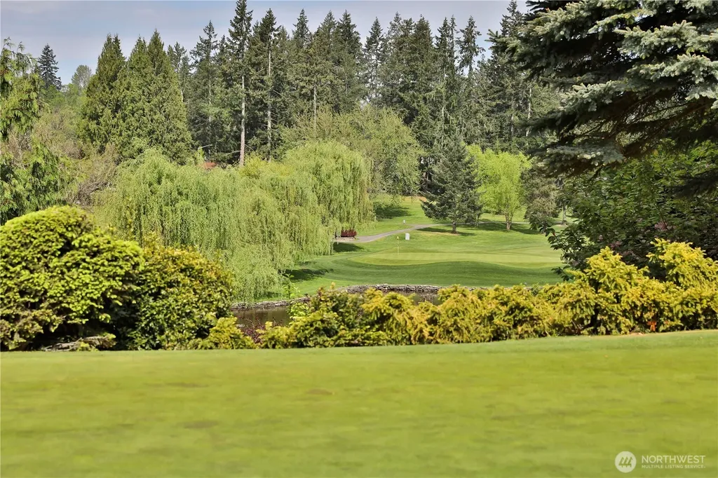 1330 176th Avenue NE Bellevue WA 98008