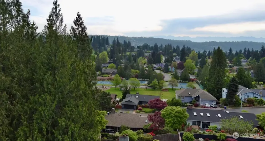 1330 176th Avenue NE Bellevue WA 98008