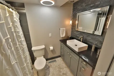 1330 176th Avenue NE Bellevue WA 98008