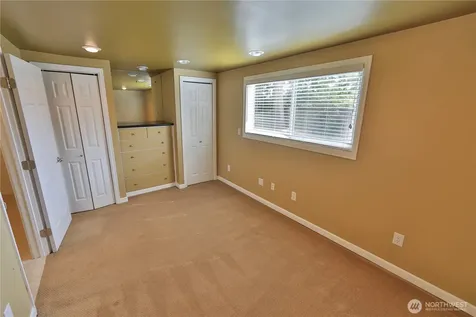 1330 176th Avenue NE Bellevue WA 98008