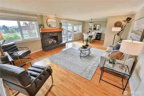 1330 176th Avenue NE Bellevue WA 98008