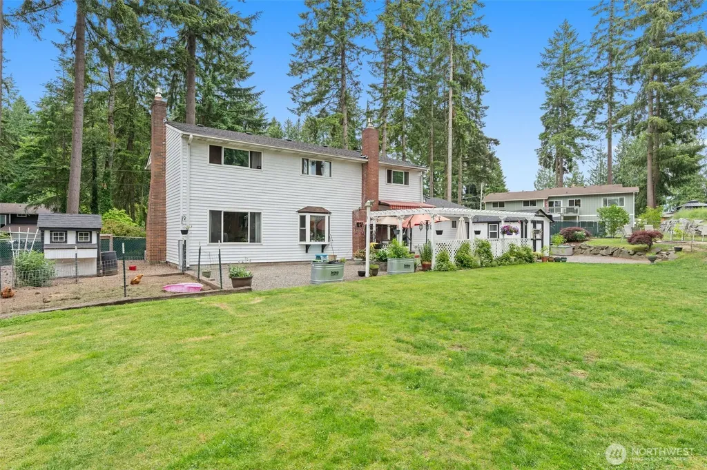 10910 149th Street E Puyallup WA 98374