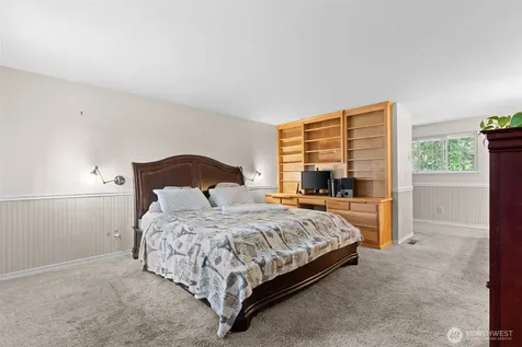 10910 149th Street E Puyallup WA 98374