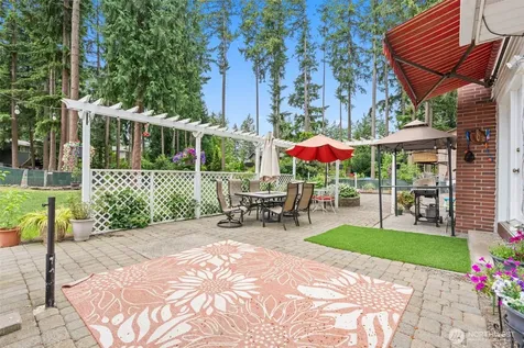 10910 149th Street E Puyallup WA 98374