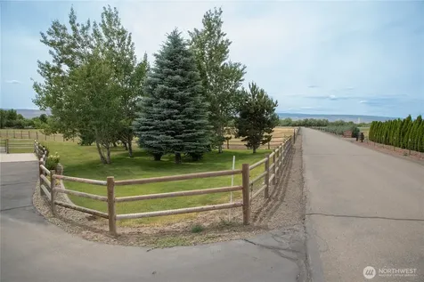 360 Double Creek Lane Ellensburg WA 98926