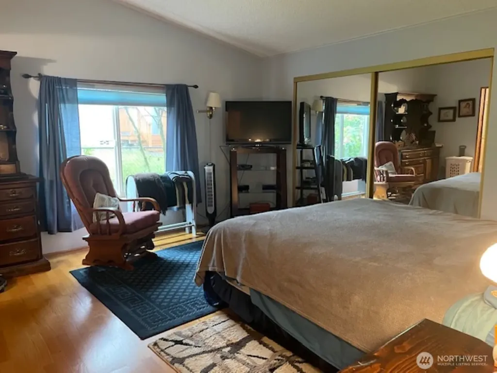 2404 Bay Avenue Ocean Park WA 98640