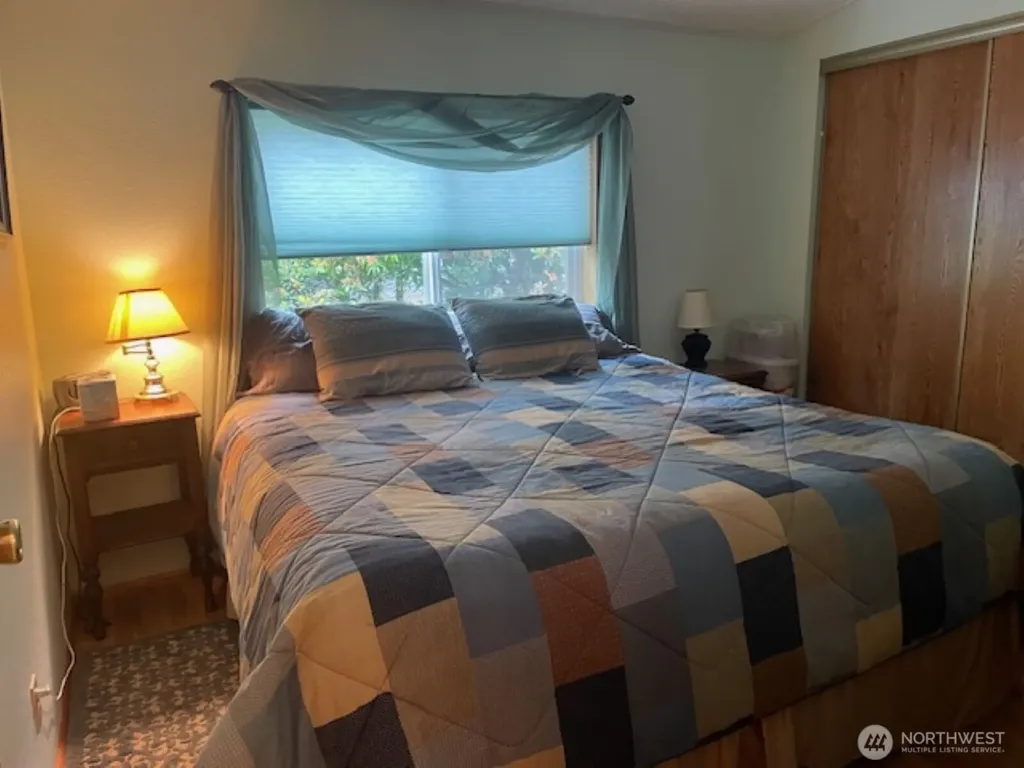 2404 Bay Avenue Ocean Park WA 98640