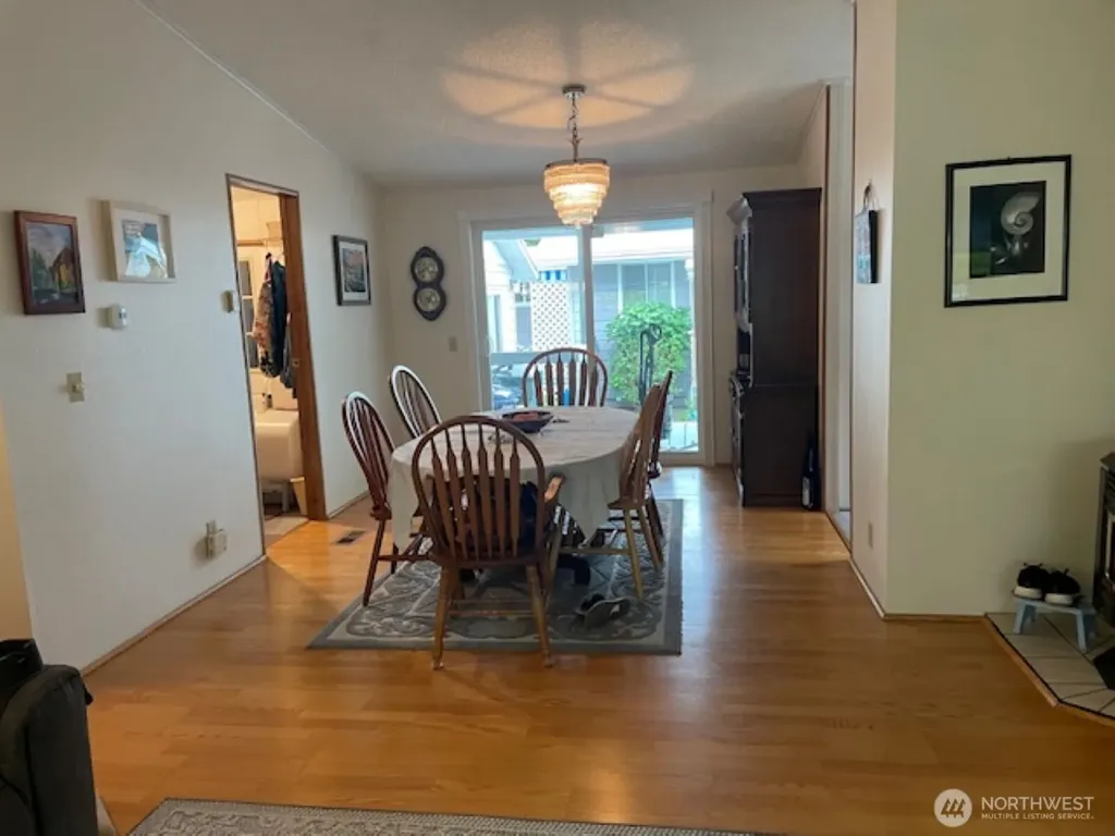 2404 Bay Avenue Ocean Park WA 98640
