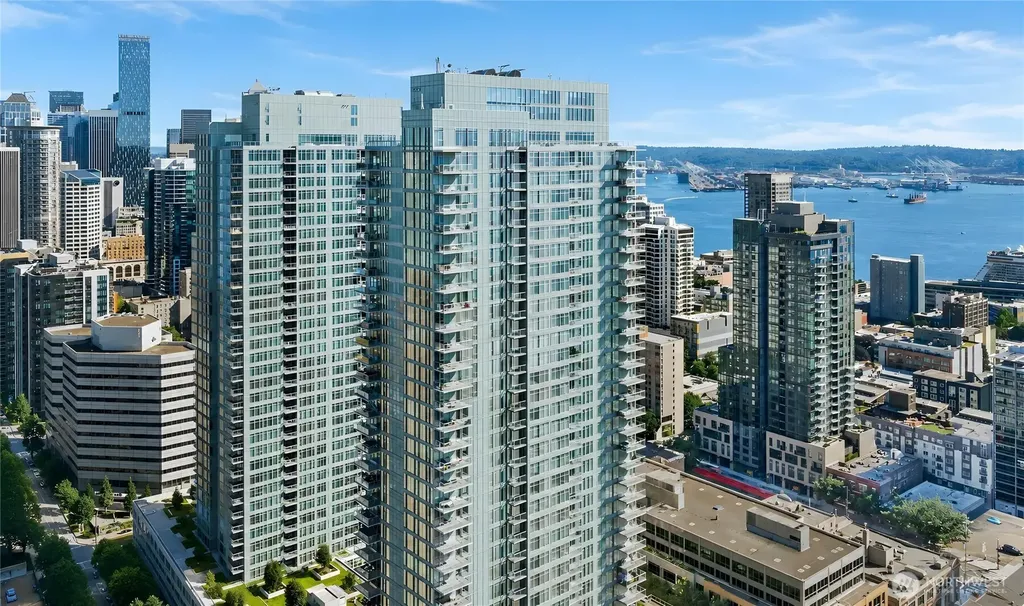 583 Battery Street Seattle WA 98121