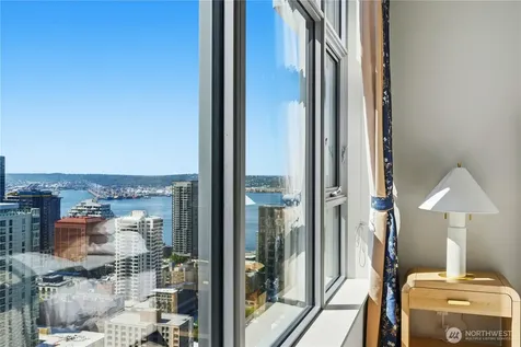 583 Battery Street Seattle WA 98121