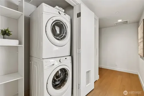 583 Battery Street Seattle WA 98121