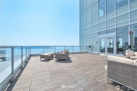 583 Battery Street Seattle WA 98121