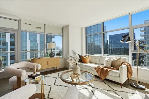 583 Battery Street Seattle WA 98121