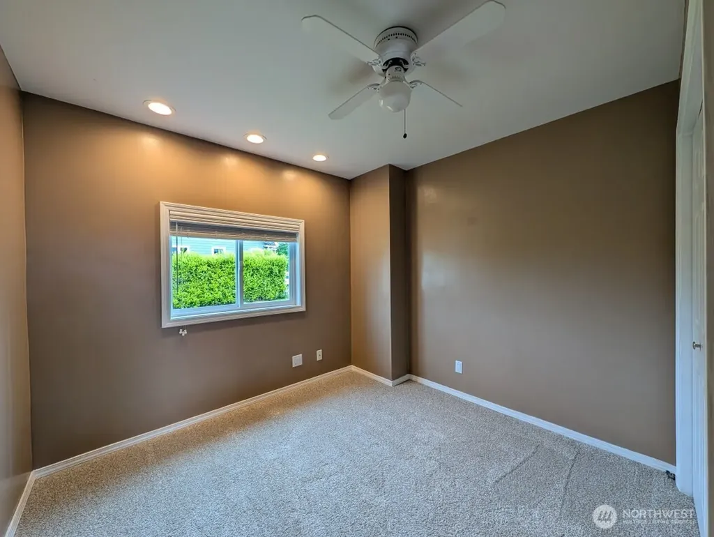 1022 Oakes Avenue Everett WA 98201