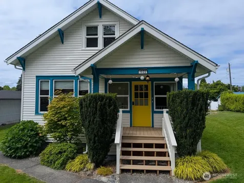 1022 Oakes Avenue Everett WA 98201